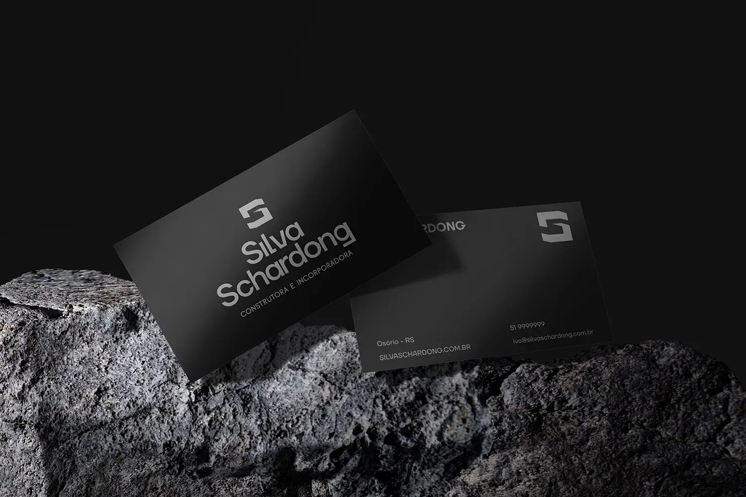 Silva Schardong visual identity applied, image 3.